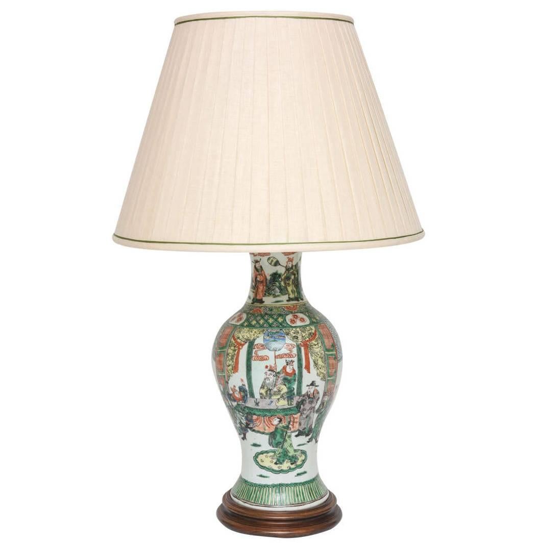 A19th Century Chinese Export Porcelain Famille Verte Lamp