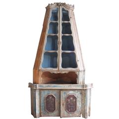 18th Century Venetian Corner Cabinet 12