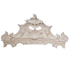 19th Century Louis XV Cache Rideaux Wooden Cornice