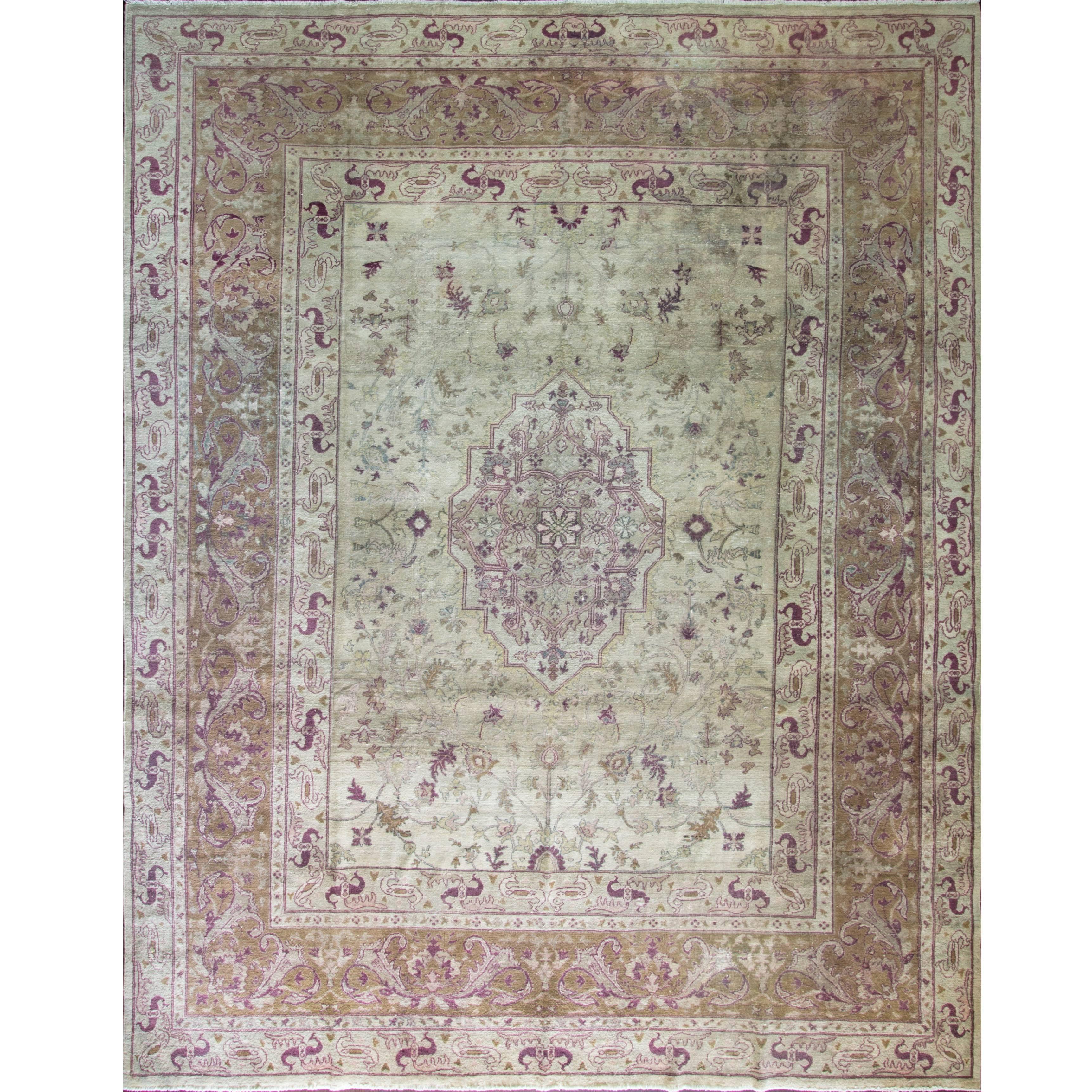 Antique Amritsar/ Agra Carpet, 10' x 13' For Sale