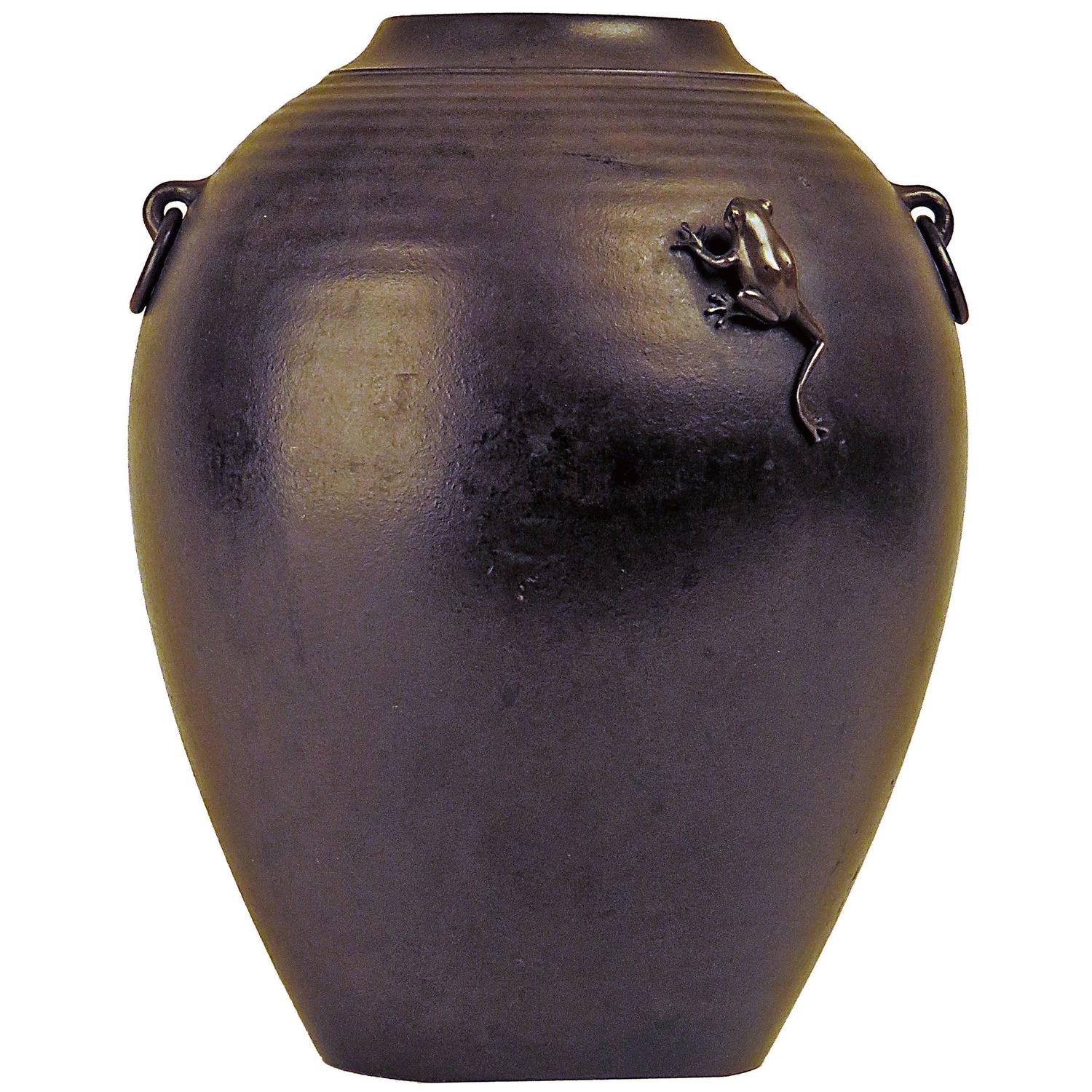 Japanese Taisho Artist Signed Bronze Vase with Tree Frog, circa 1920 at