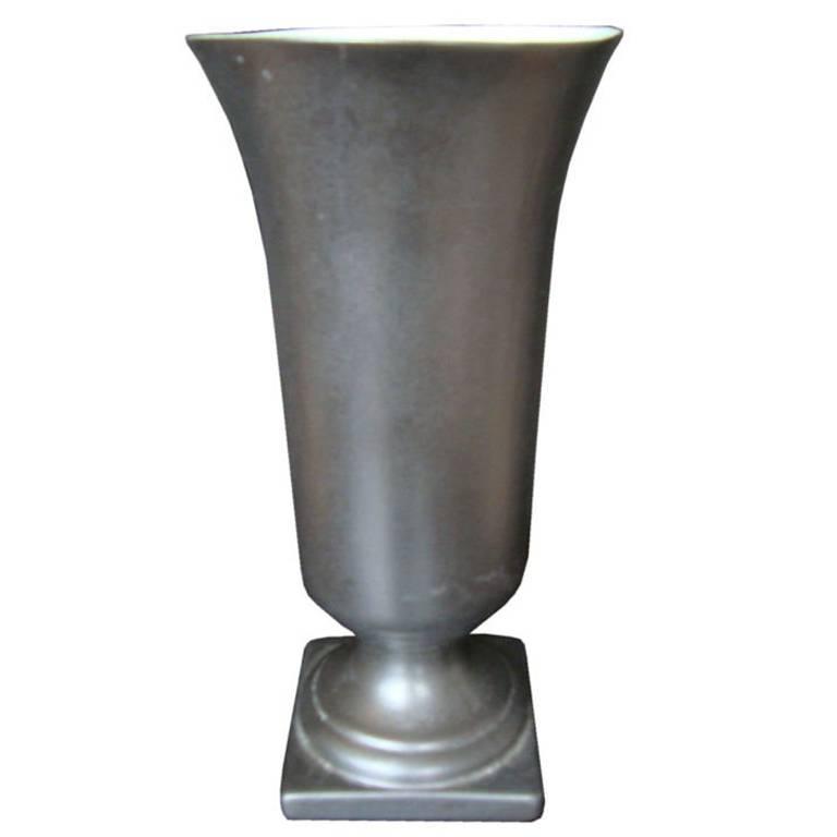 Vase de campagne en céramique gris à glaçure turquoise
