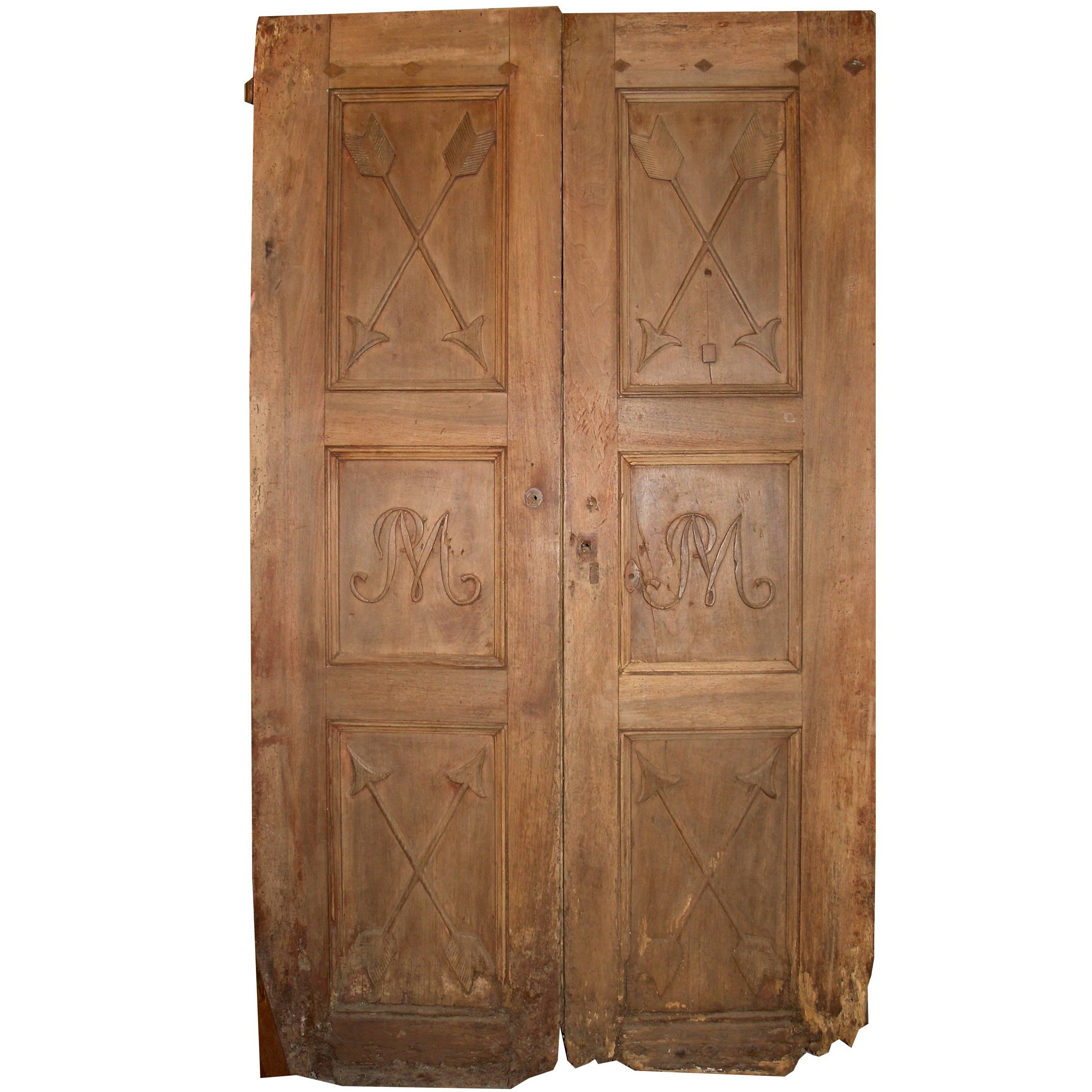 Antique entrance Walnut Double Door, to restored, '800 Italy For Sale