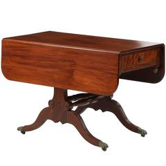 American Classical Mahogany Antique Breakfast Table, New York, 19th Century 3