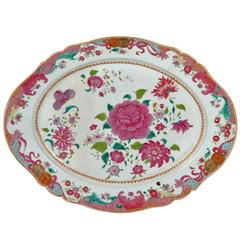 Chinese Export Porcelain Famille Rose Scalloped-Edged Dish