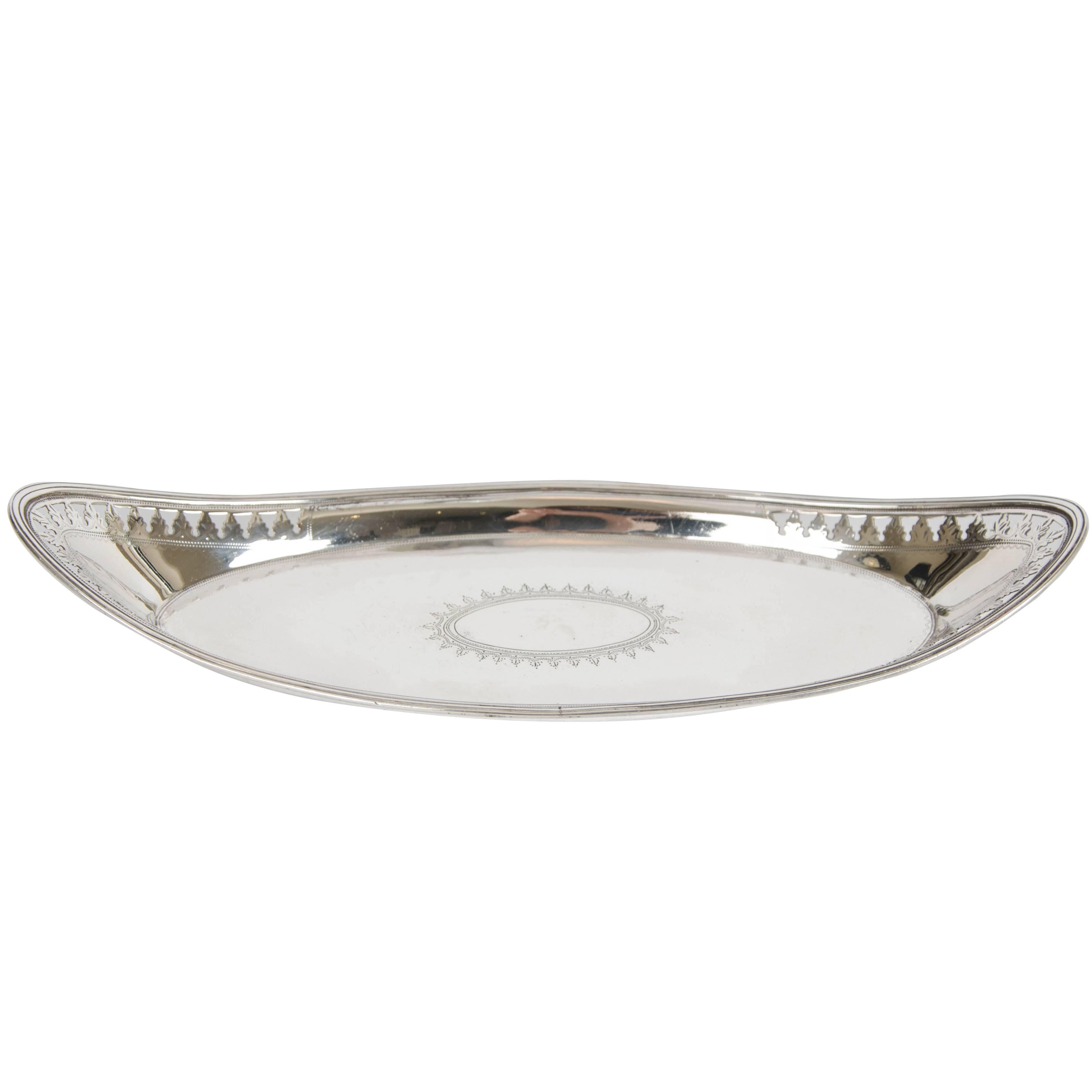 Sterling Silver Georgian Snuffer Tray C.1794 For Sale