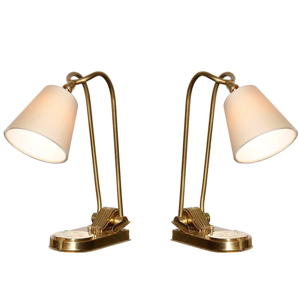 Prince de Galles Hotel Paris, Pair of Adjustable Bronze Lamps, circa 1930