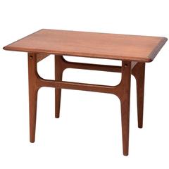Mid-Century Modern Teak Coffee/Sofa Table Scandinavia 1950s