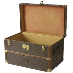 Extremely Rare 1930s Louis Vuitton Shoe Trunk 6