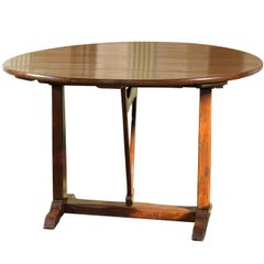 Antique French Heart of Pine Wine Tasting Tilt-Top Table with Butterfly Wedge, 1890s