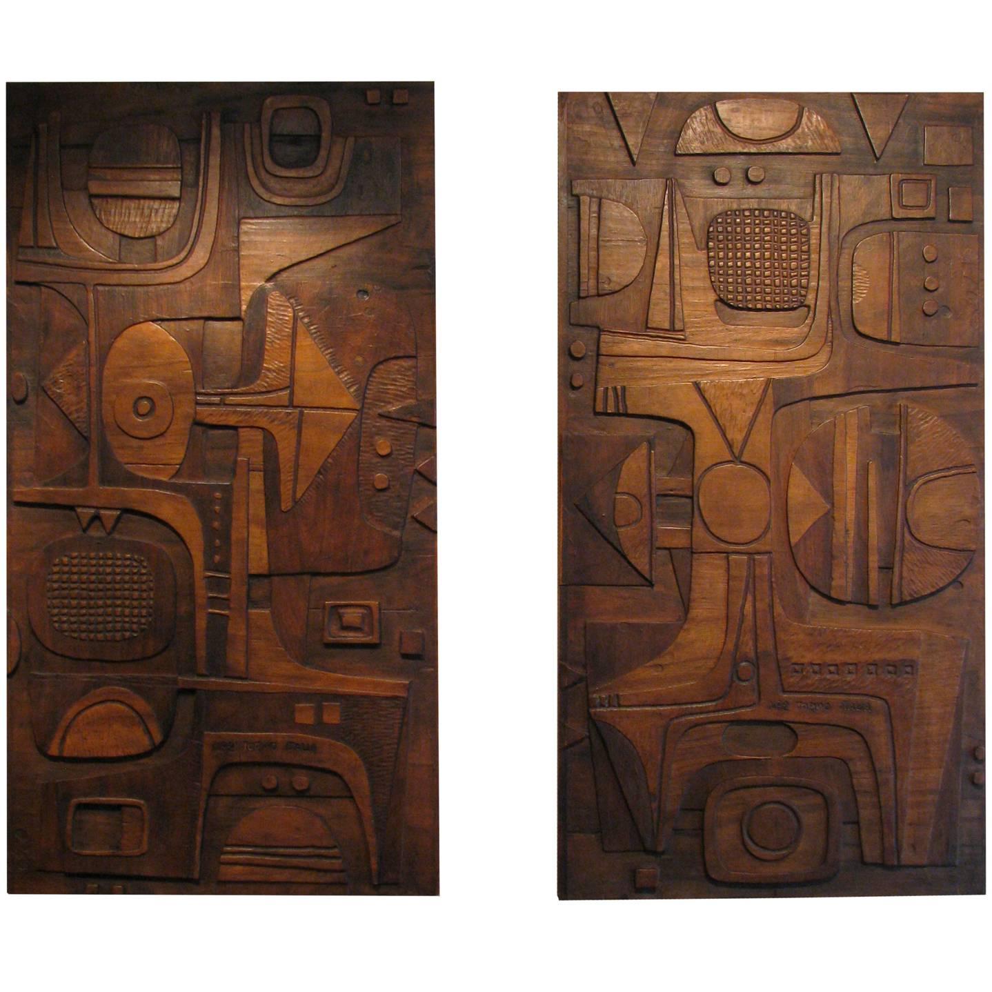 A pair of wall panels by GRUPPO NP2 For Sale