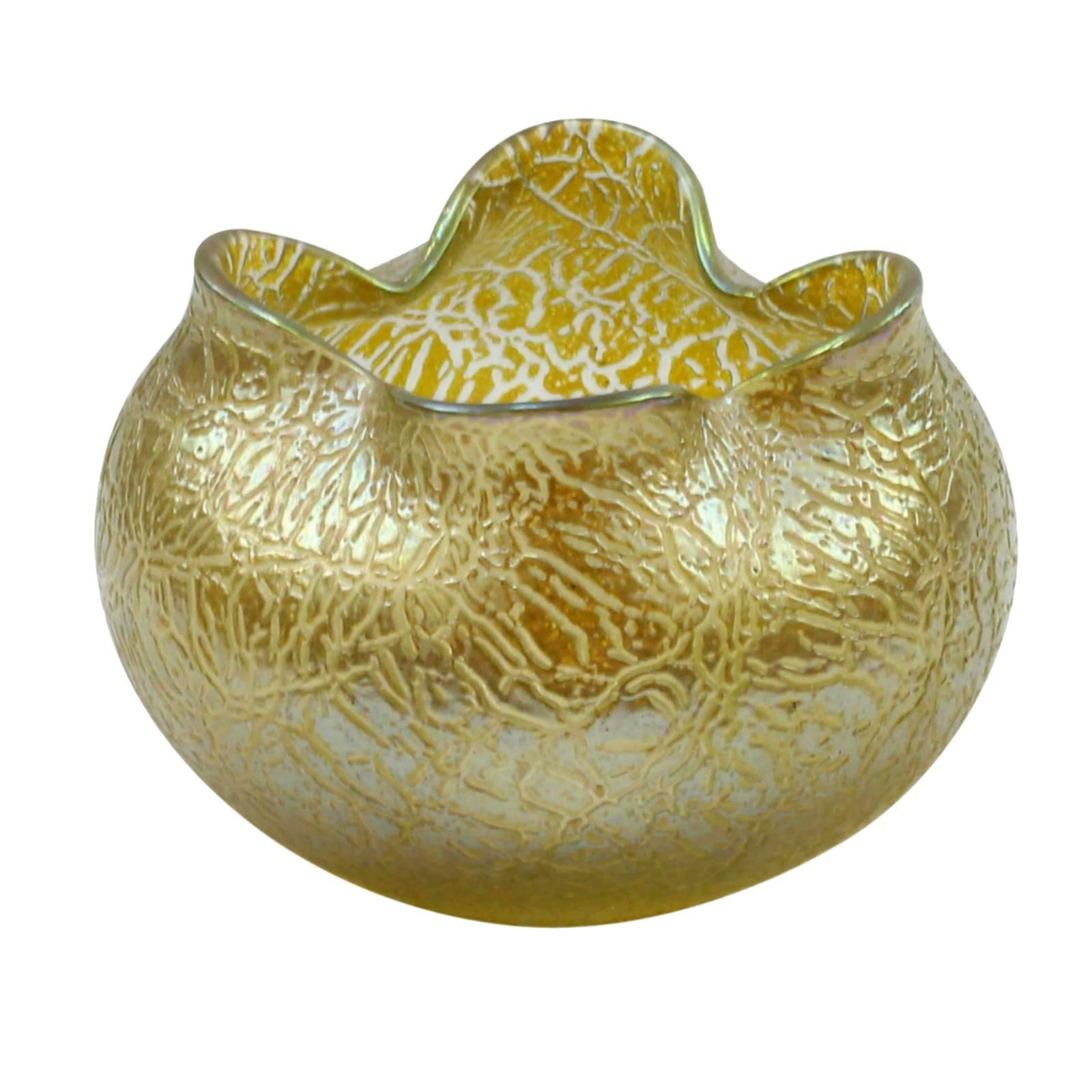 Loetz Glass Art Nouveau "Candia Mimosa" Art Glass Vase For Sale