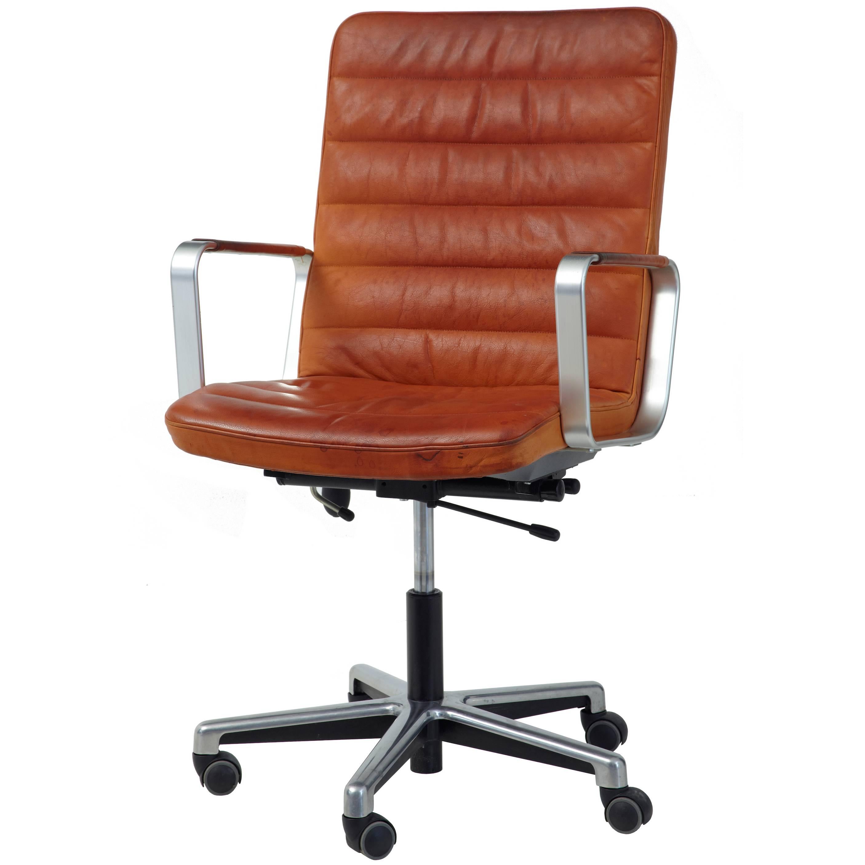 20th Century Scandinavian Modern Leather and Chrome Office Chair by Joc