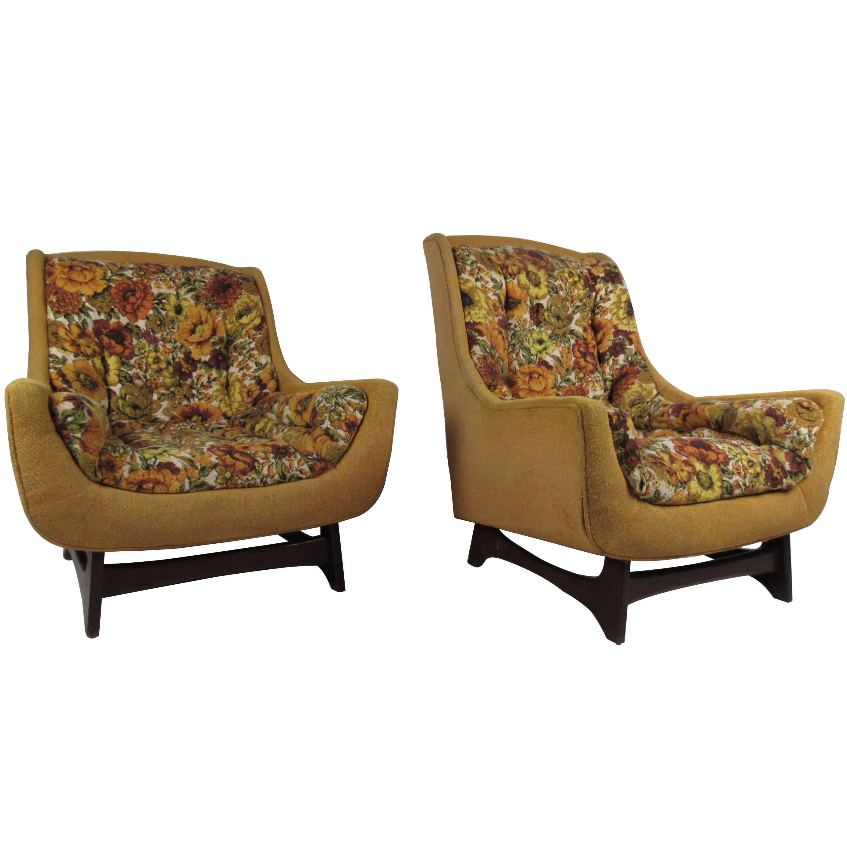 Mid-Century Modern His and Her Style Lounge Chairs