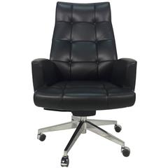 De Sede DS-257/11 Executive Armchair in Leather Select Black
