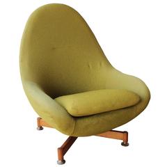 Italian Swivel Lounge Chair