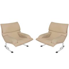 Pair of "Onda (Wave) Lounge Chairs" by Giovanni Offredi for Saporiti