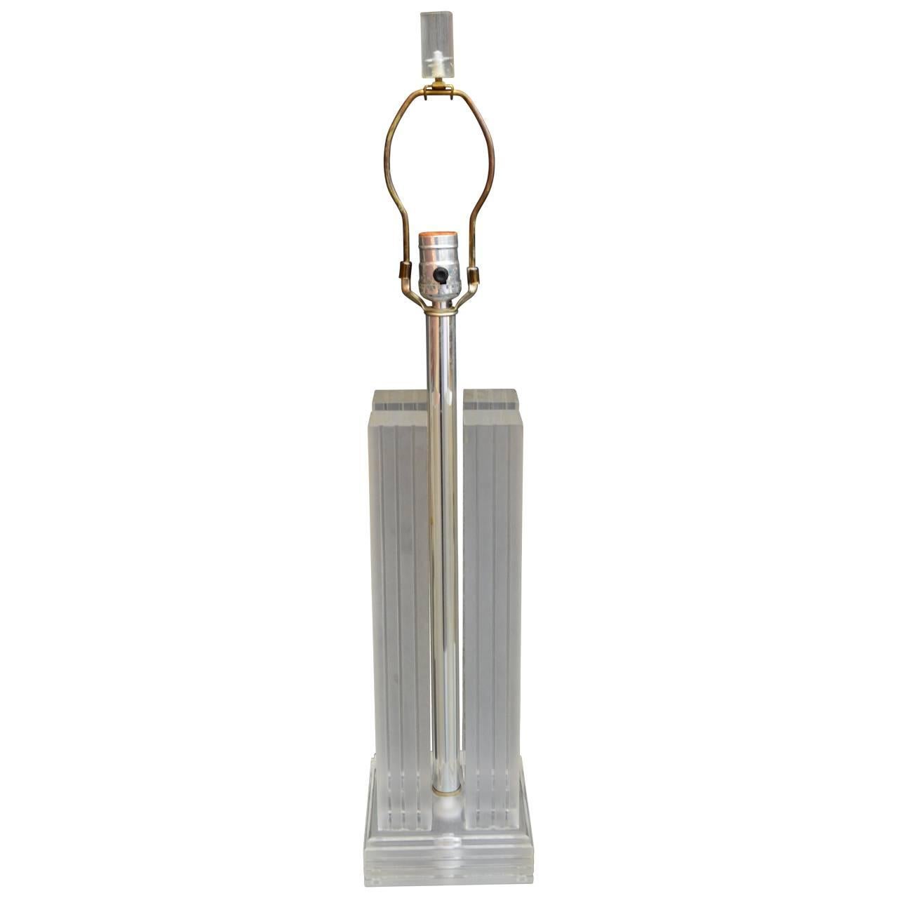 Lucite Table Lamp, Mid-Century Modern For Sale
