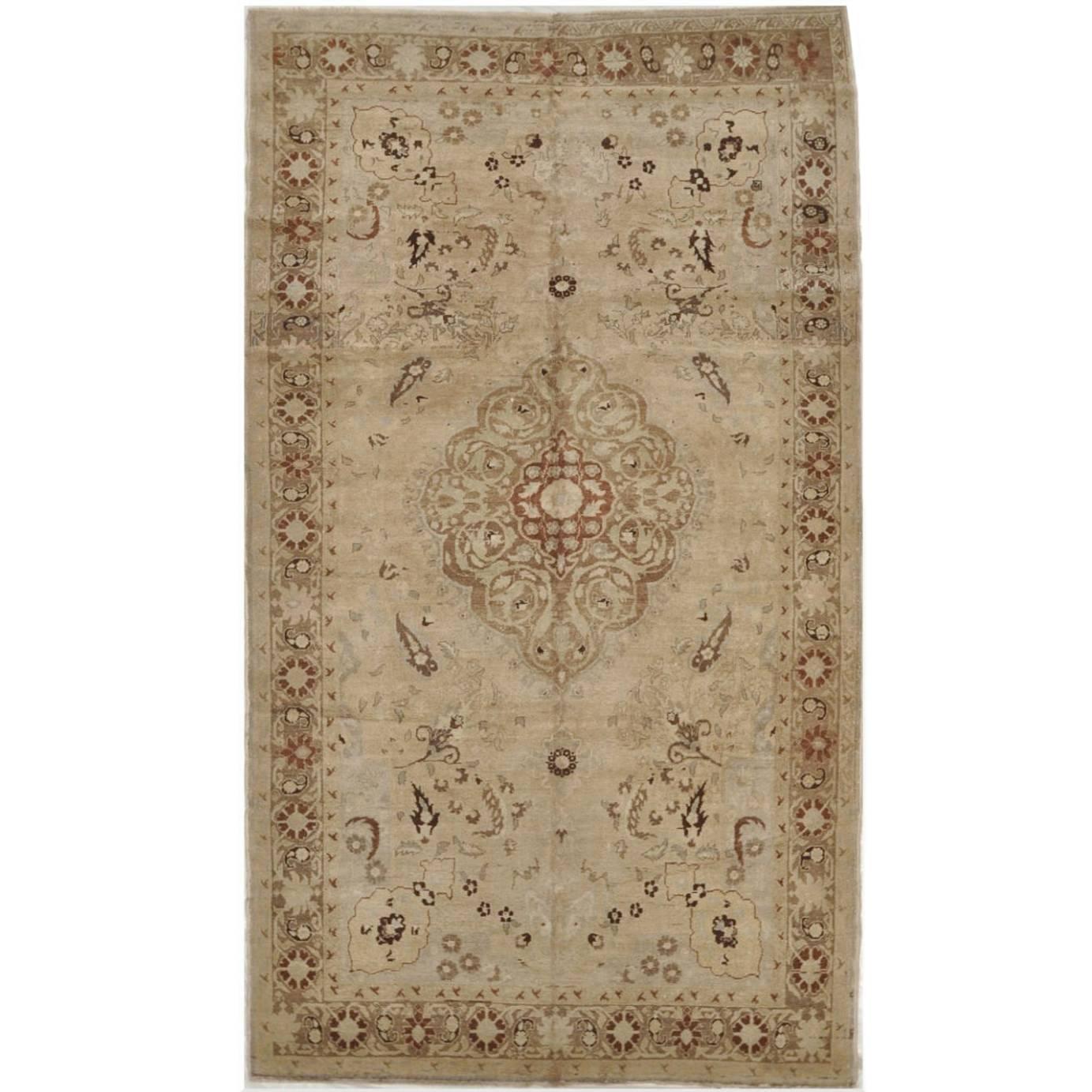 Hand Knotted Gallery Size Turkish Rug