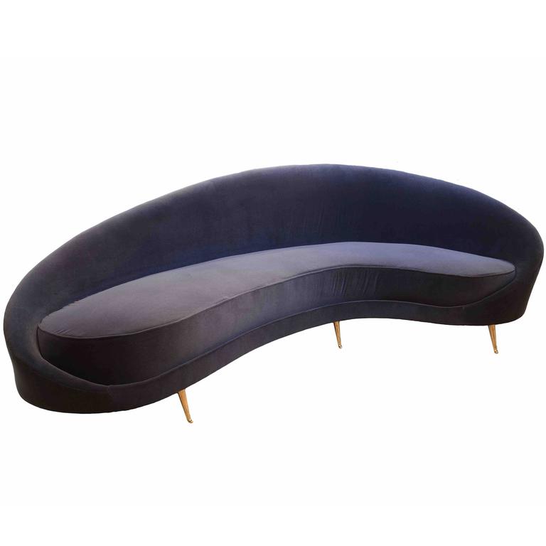 Refined Curved Sofa by Federico Munari at 1stdibs