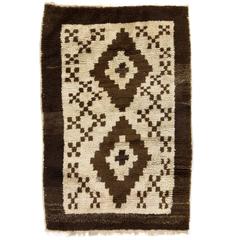 MidCentury Tulu Rug Made of Natural Undyed Wool