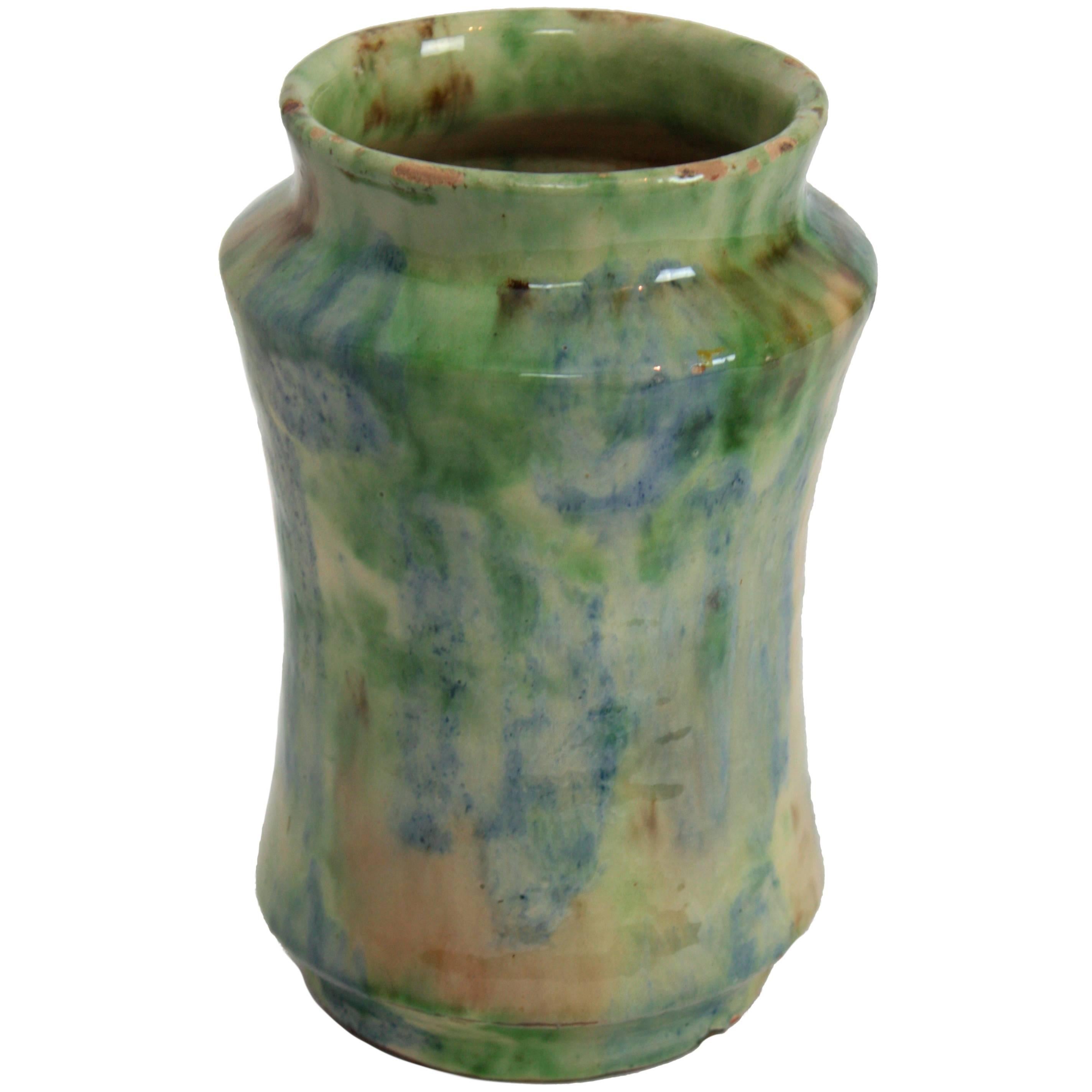 Vase aus glasierter Terrakotta in Grün-, Blau- und Beigetönen 
Traditionelle spanische glasierte Keramikvase 