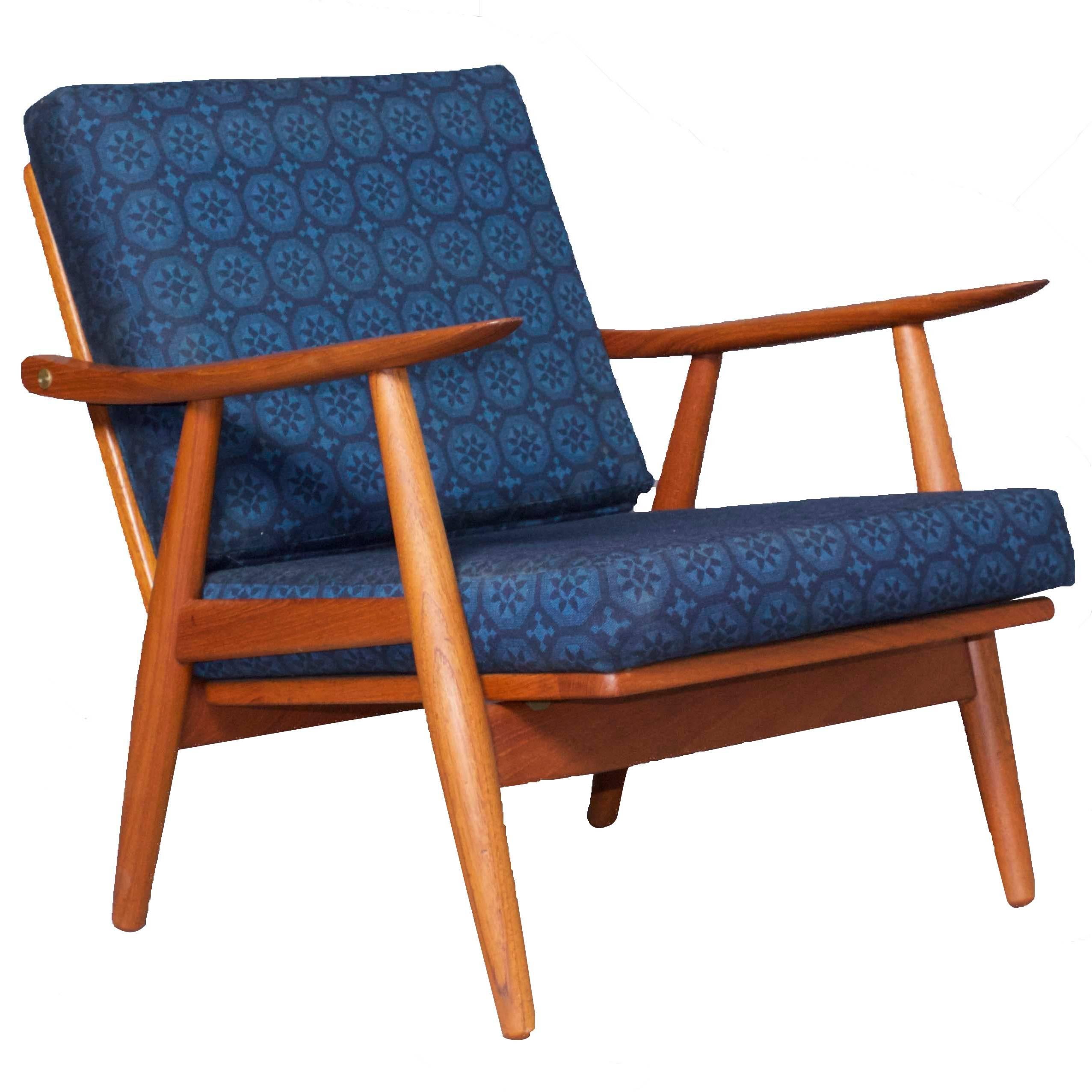 Hans Wegner GE-260 Teak Lounge Chair