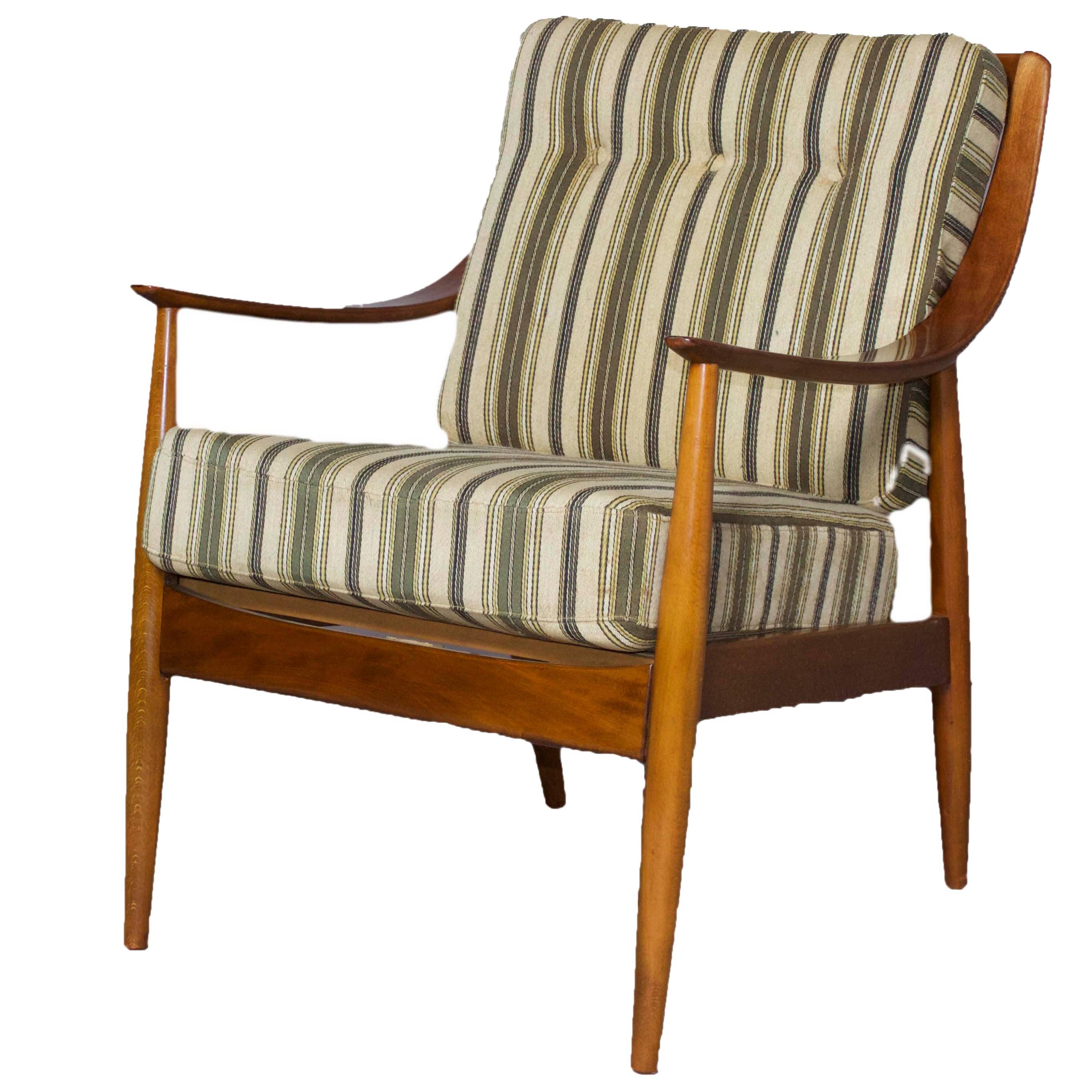 Hvidt and Molgaard Armchair Model FD-146 in Mahogany For Sale