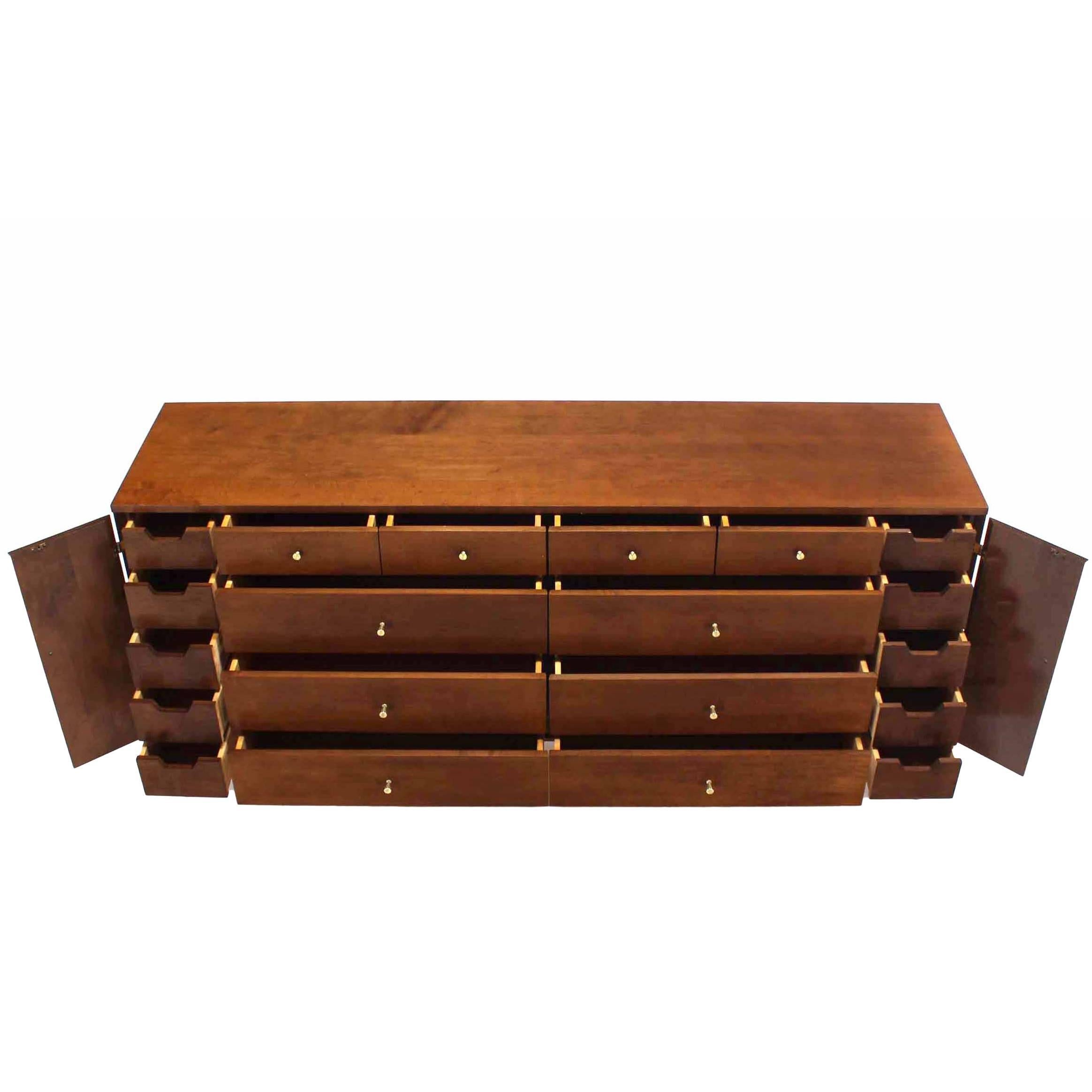 Extra Long Mid Century Modern Planner Group Paul McCobb Dresser 20 Drawers