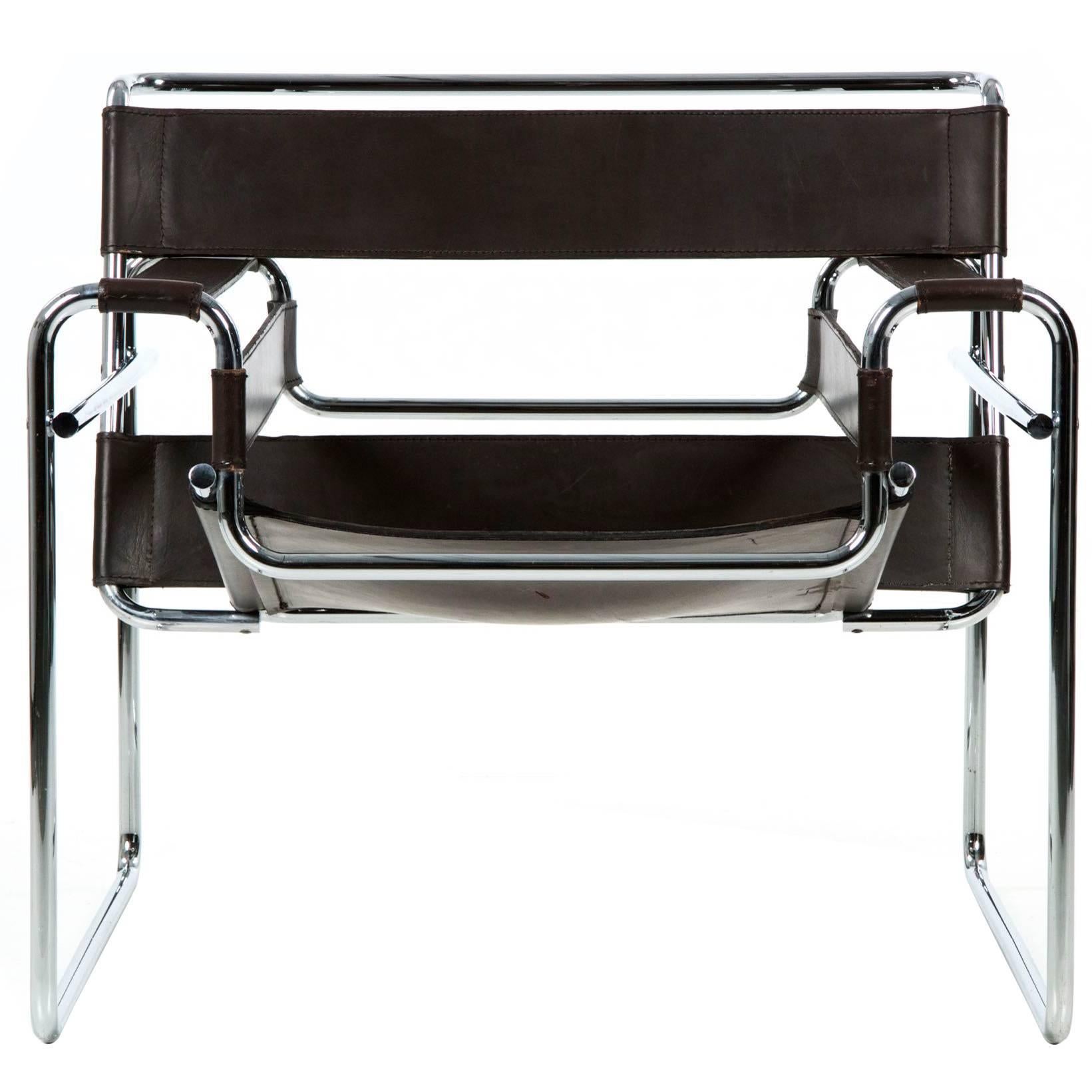 Mid-Century Modern Tubular Leather Lounge "Wassily" Chair, Marcel Breuer