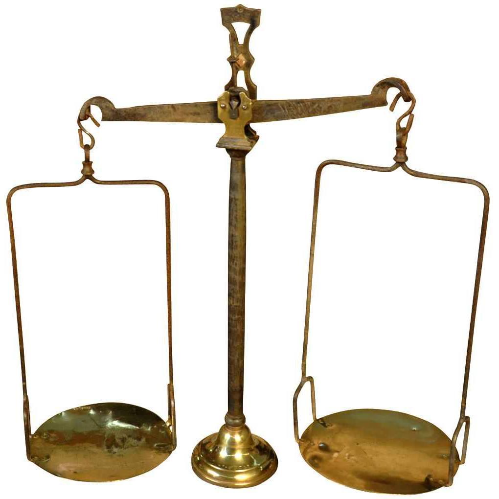 French 18th Century Balance Scale For Sale at 1stdibs