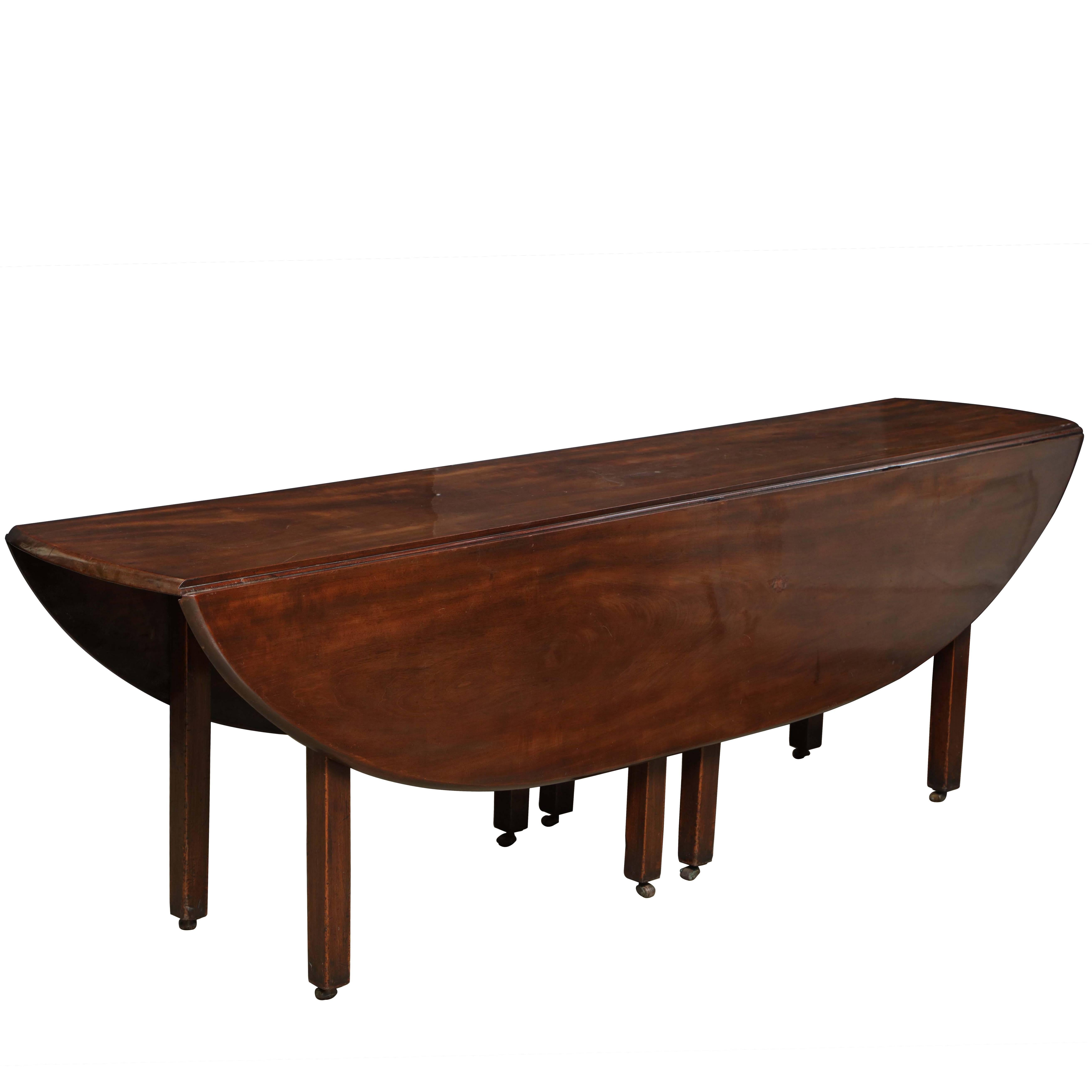 George III Mahogany Gate-Leg Hunt Table For Sale