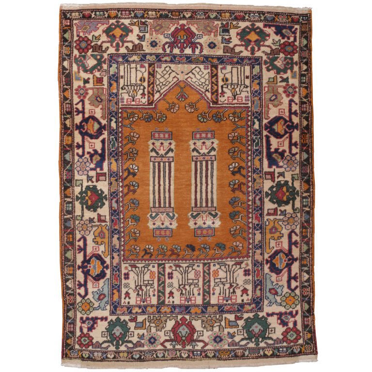 Antique Ghiordes Prayer Rug For Sale at 1stDibs