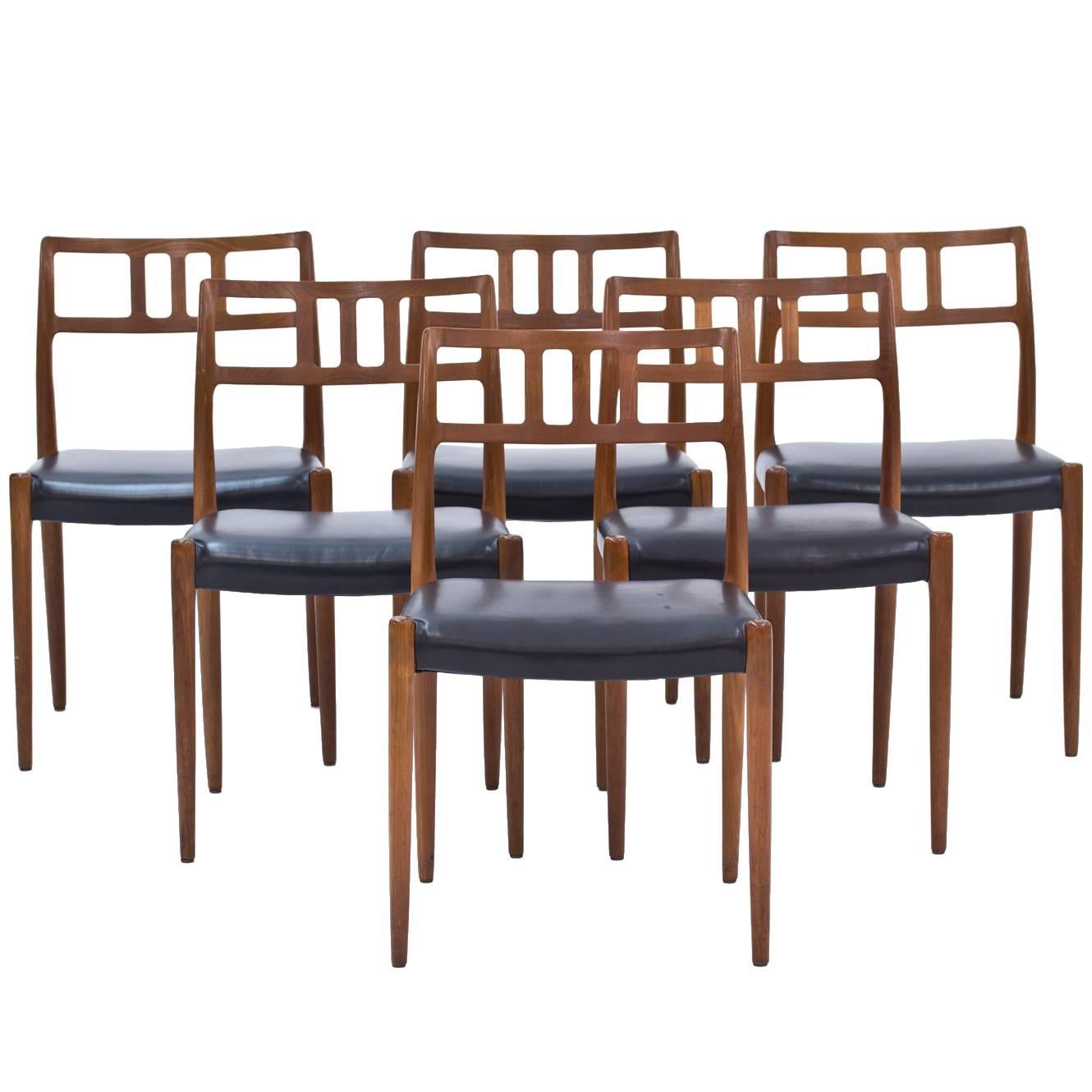 Set of Six Rosewood and Black Leather Dining Chairs by Niels O. Møller