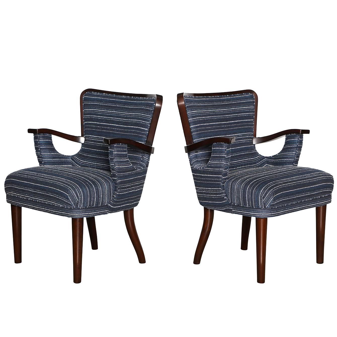 Pair of Open Armchairs Attributed to Gustavo Pulitzer