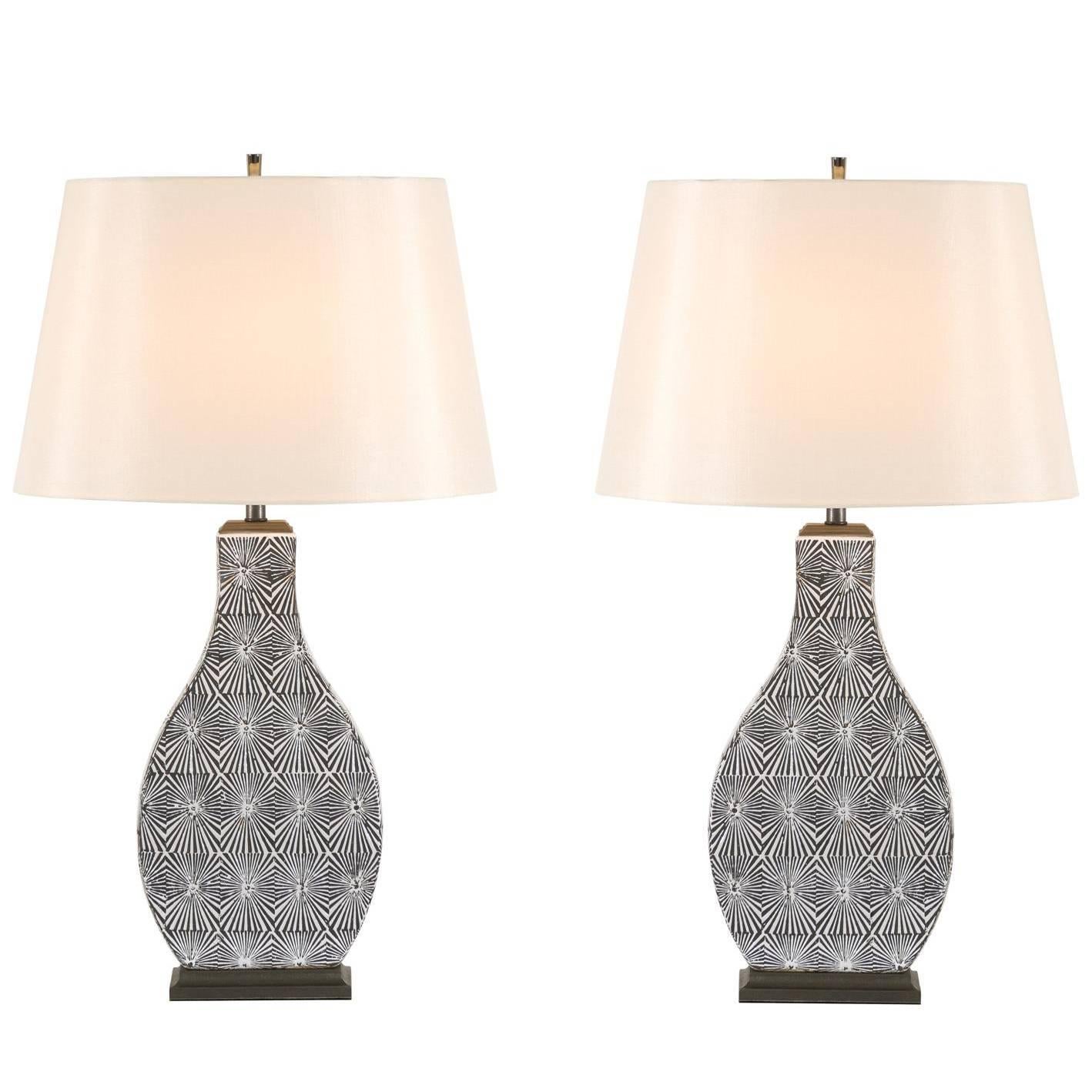 Restored Pair of Modern Ceramic Lamps in Charcoal and Cream For Sale