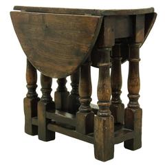 Antique Solid Oak Gate Leg Side Table, circa 1920