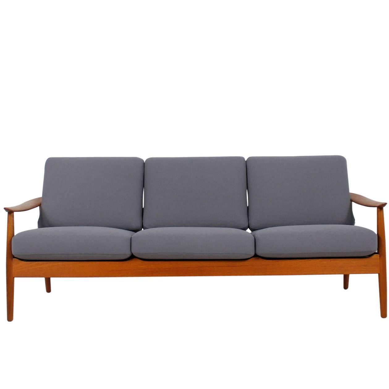 Beautiful and Rare Arne Vodder Teak Sofa Danish Modern Design, Mid-Century For Sale
