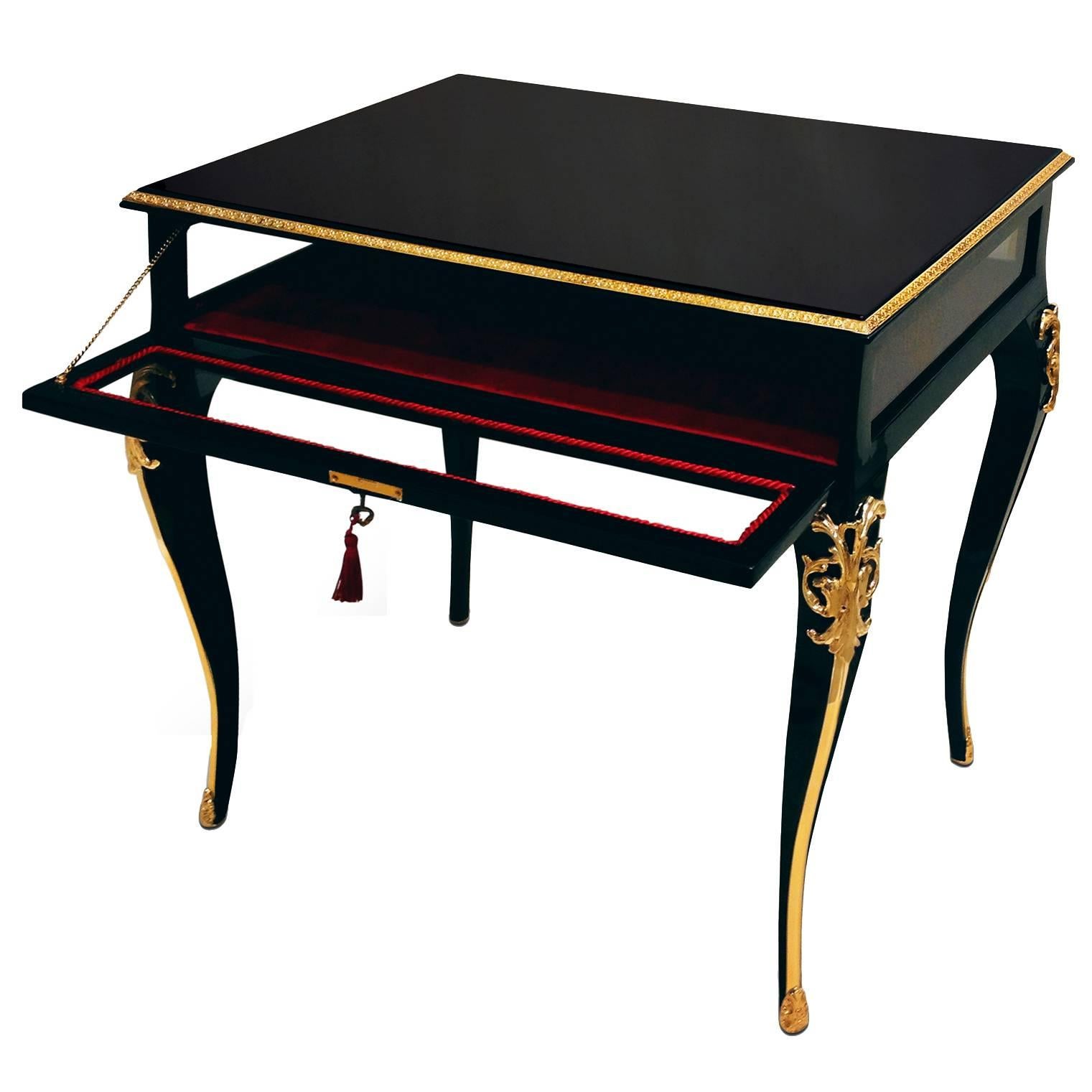 18th Century Inspired Black Lacquer and Gold Cabriole Bedside Table by Koket For Sale