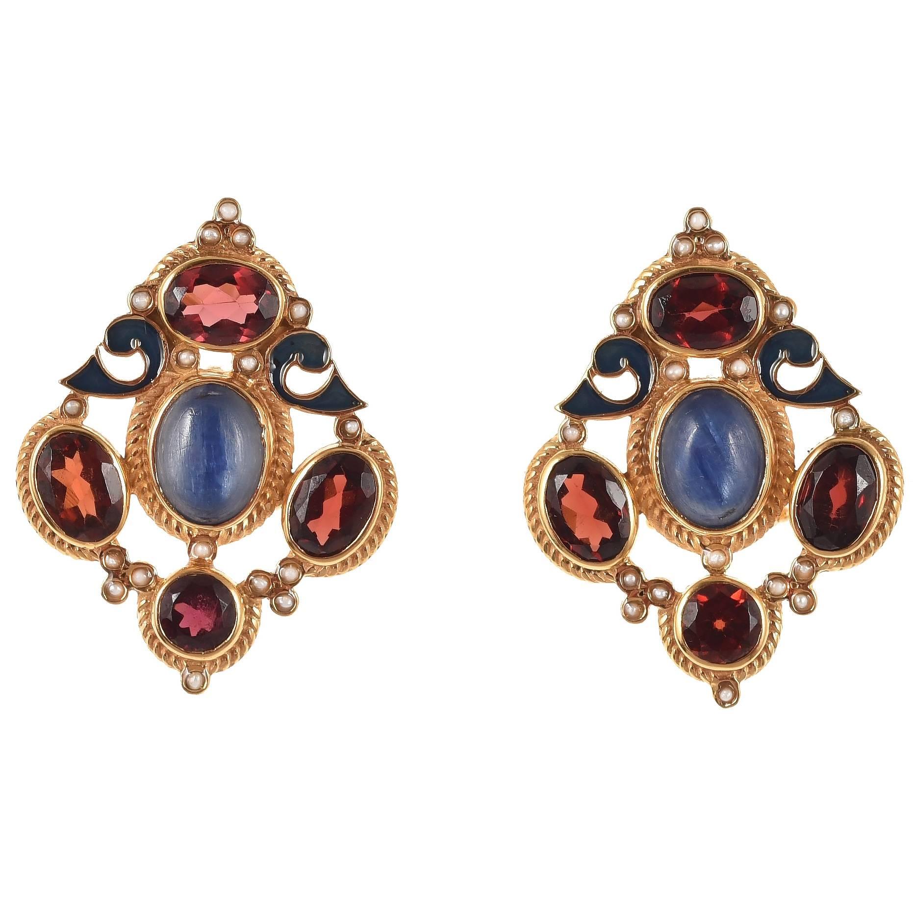 Pair of Earrings with Garnet and Kyanite by Diego Percossi Papi For Sale