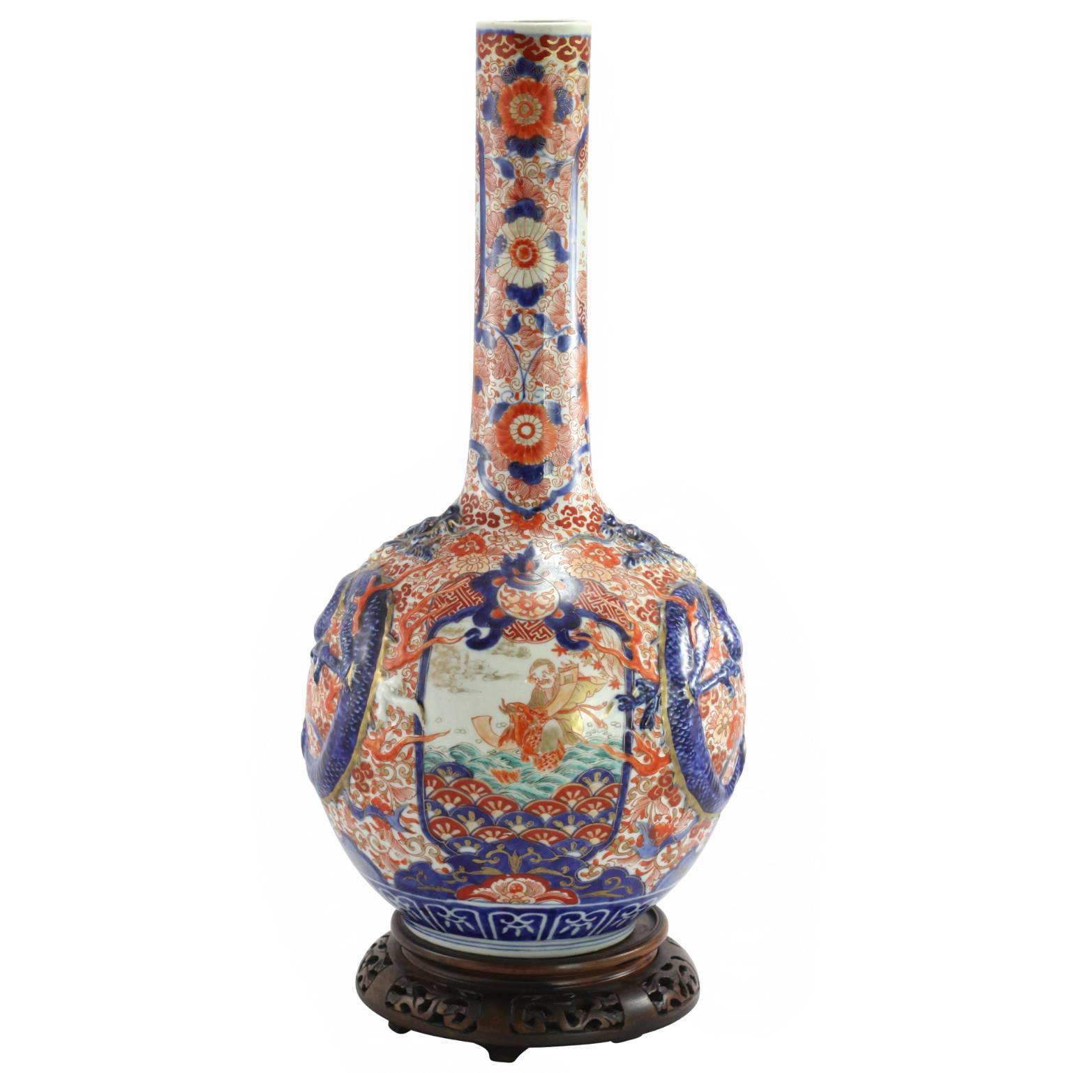 Early 20th Century Meiji Era Imari Porcelain Bottle Vase