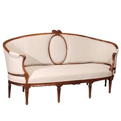 18th Century French Louis XVI Walnut Canapé with Bow Motif, circa 1790 6