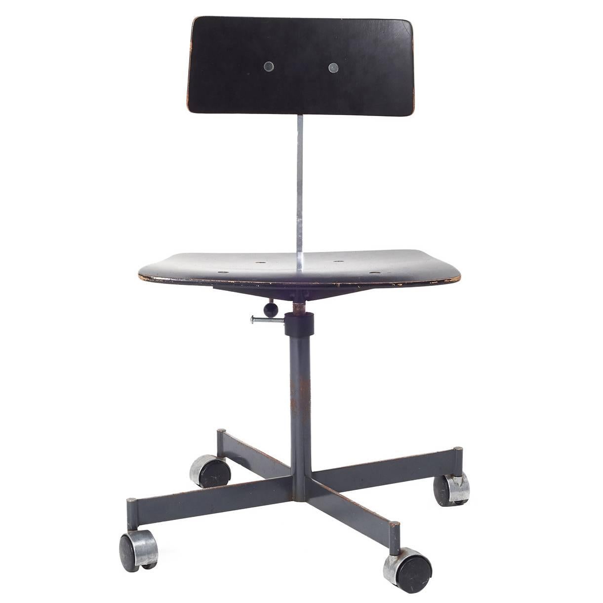 Kevi Armless Fully Adjustable Desk Chair For Sale