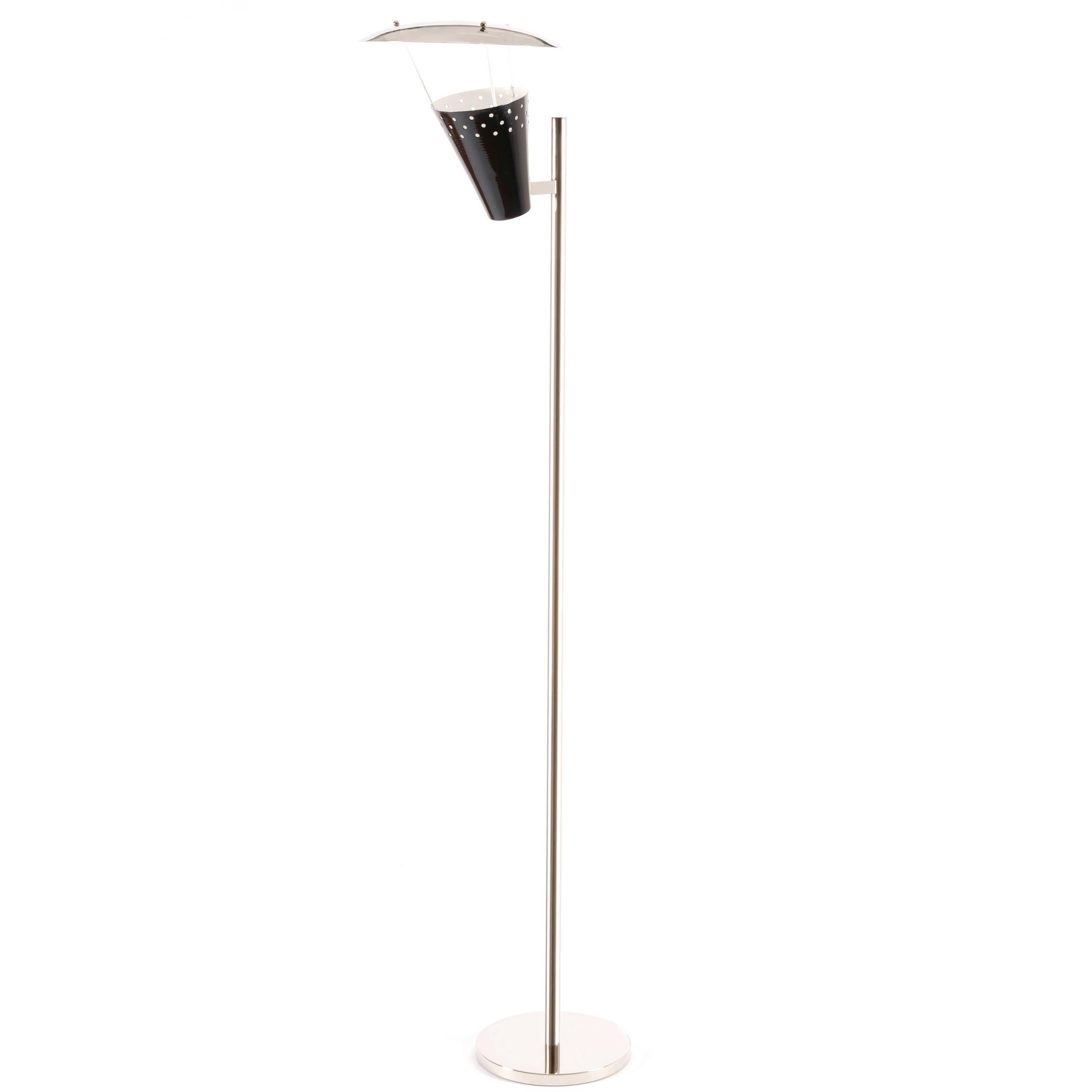 Pair of European Mid-Century Modern Brass Lee Corner Floor Lamps by Delightful For Sale