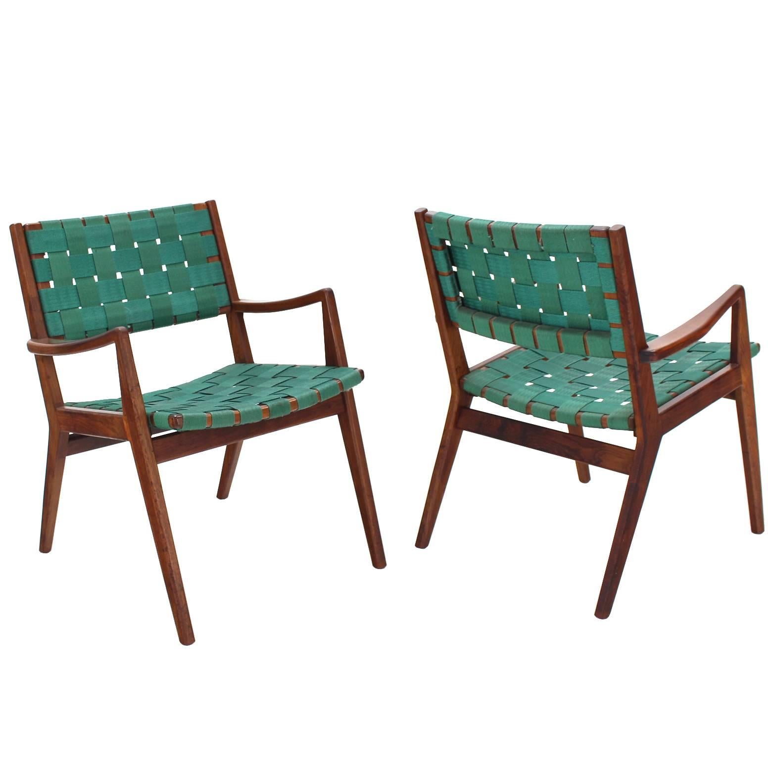 Pair of Mid-Century Modern Oiled Walnut Frames Armchairs For Sale