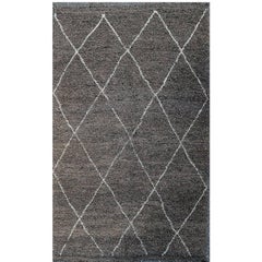 Hand-Knotted Beni Ouarain Moroccan Tribal Rug, Made of Gray Wool