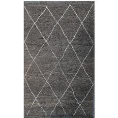 Hand-Knotted Beni Ouarain Moroccan Tribal Rug, Made of Gray Wool 12