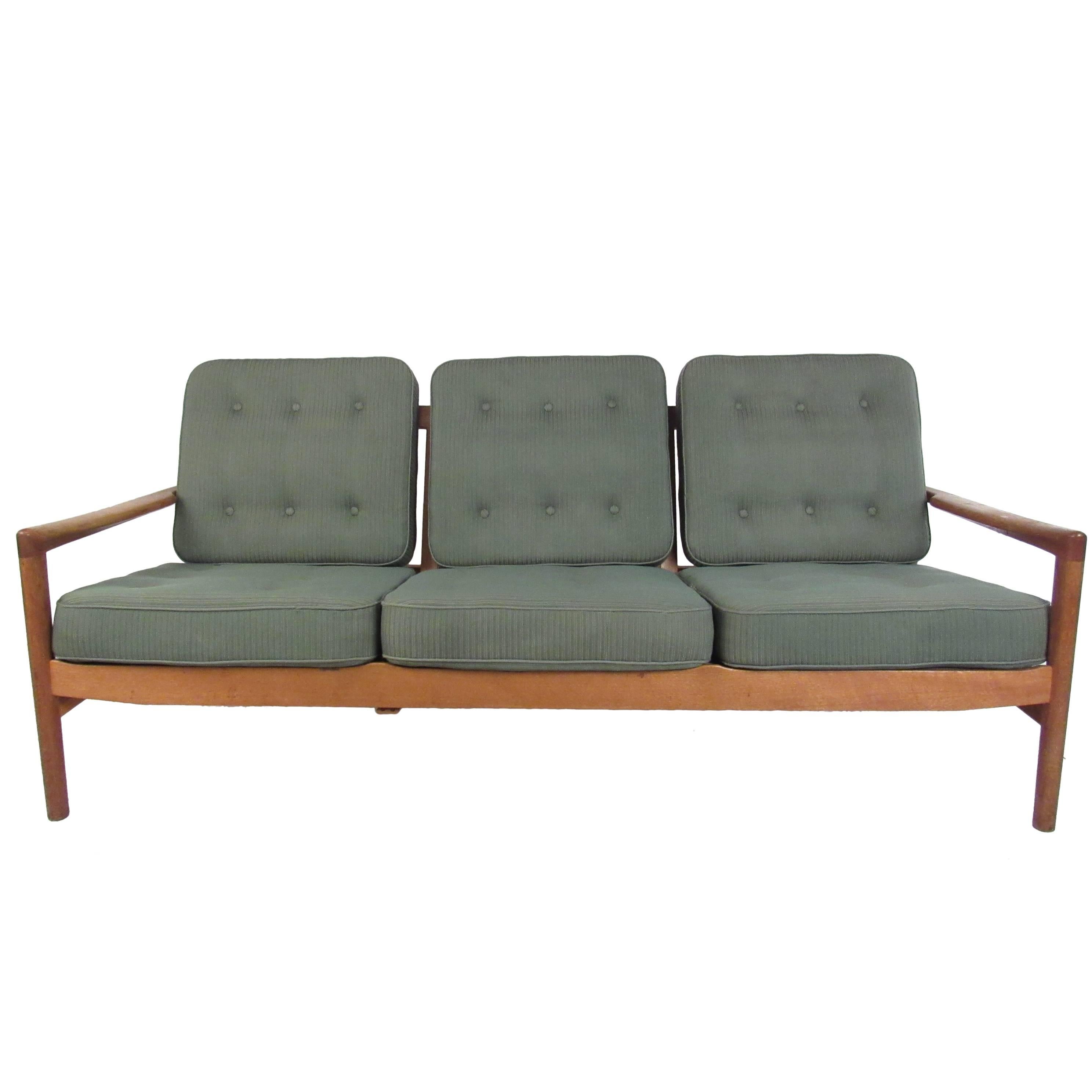 Mid-Century Modern Sofa in the Style of Ib Kofod-Larsen