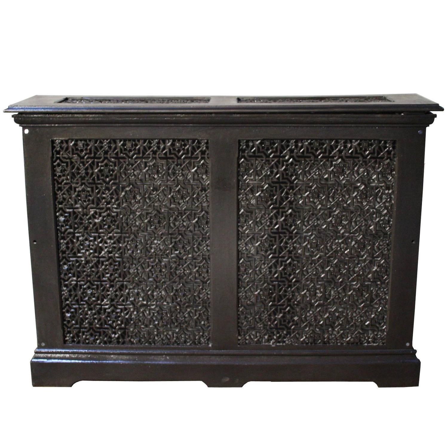 Ornate Antique Cast Iron Radiator Cover For Sale at 1stdibs