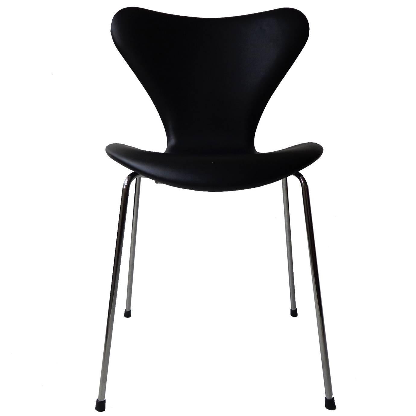 Danish Arne Jacobsen Chair in Original Black Leather, Fritz Hansen Modern, 1950s